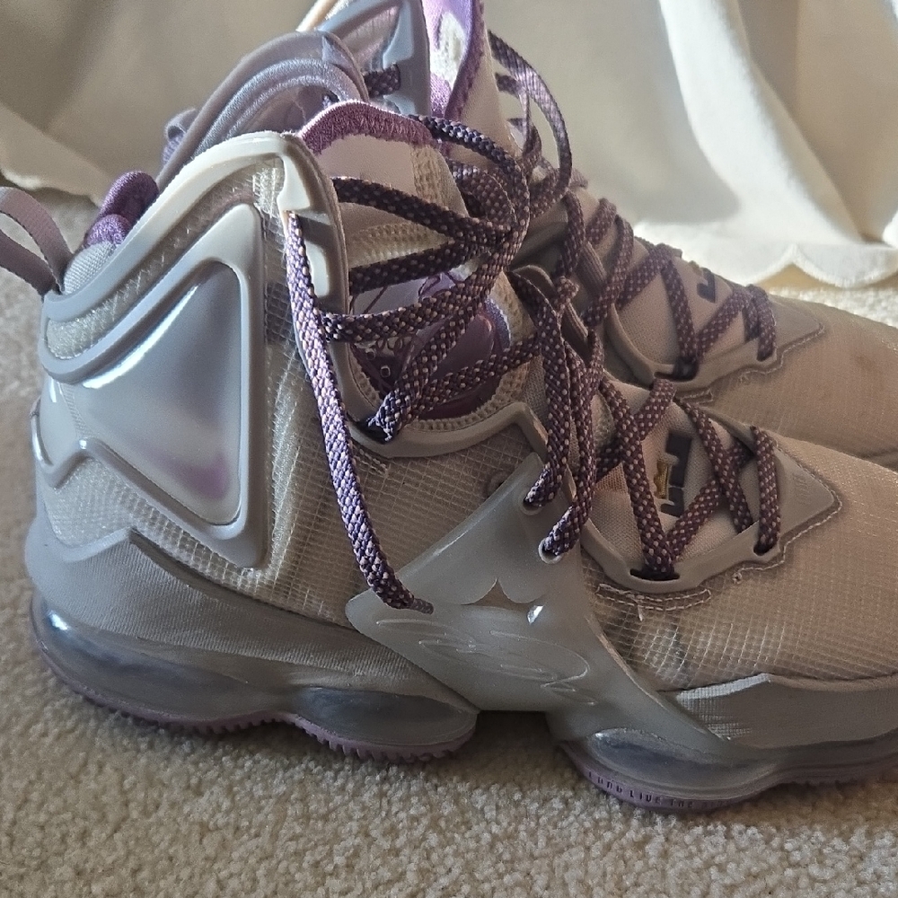 Nike Athletic Shoes in Purple and Cream